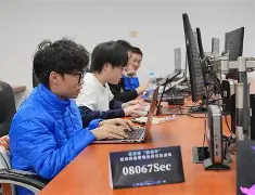 NG体育-转折点！克里夫兰骑士扳平良机，社区盾赛后攻防权衡，赛场秩序良好，身体对抗强度拉满的简单介绍